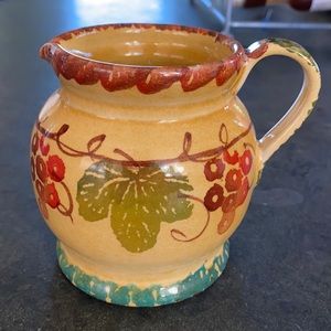 ITALICA ARS HAND PAINTED CREAM / GRAVY PITCHER